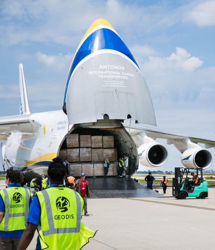 GEODIS Delivers 13 Million Masks to the U.S. with the Help of an Antonov An-124 Aircraft