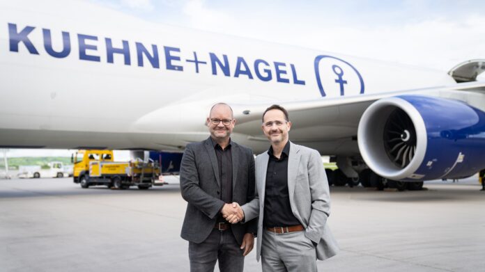 Mercedes-Benz Kuehne+Nagel SAF