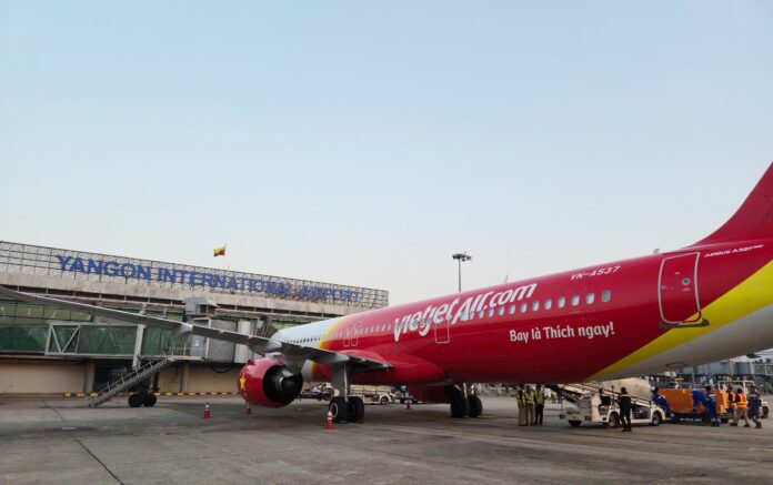 Photo 7 Vietjet Relief Flights Myanmar Earthquake