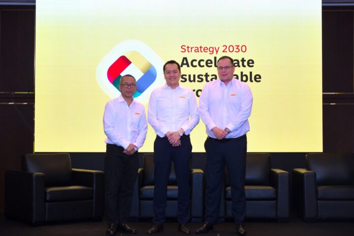sdvasdvasdv DHL Indonesia Global Trade Hub