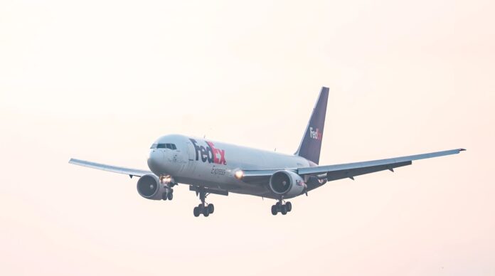 vasdvadsvasdv FedEx Asia Trade Capacity Thailand Global Logistics Hub Ambition