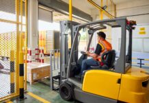 DHL Express Heavy Weight Express Service Global Shipments